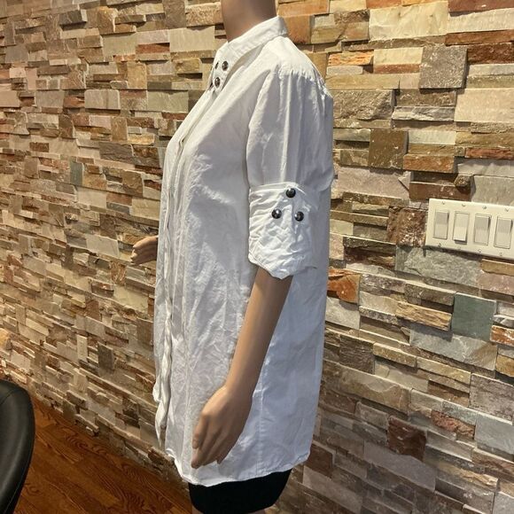 MAISON MARGIElA  White Button Down Shirt Dress with Silver Snaps - Picture 7 of 16